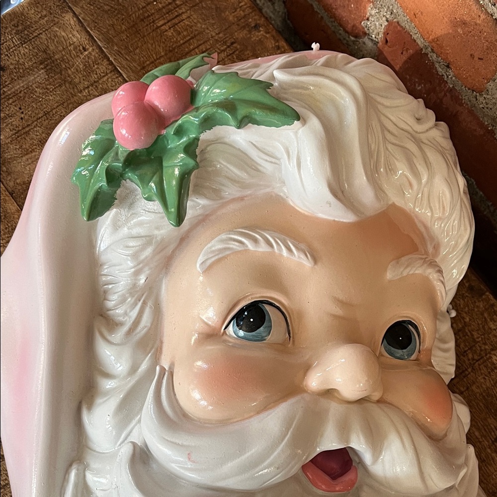 Martha Stewart Santa Claus, Figurine - White and pink musical - Picture 9 of 14